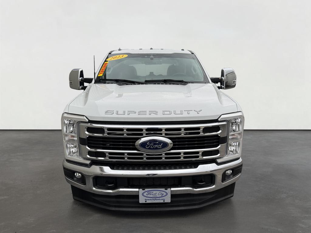 2023 Ford Super Duty F-350 DRW XLT