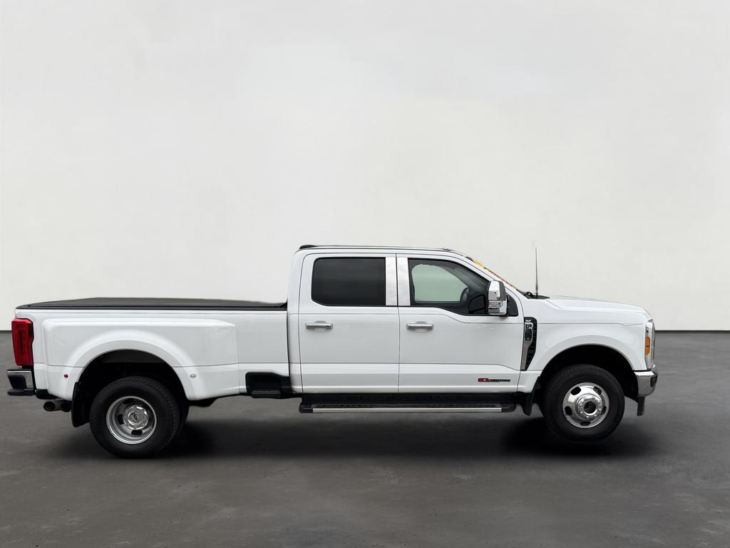 2023 Ford Super Duty F-350 DRW XLT