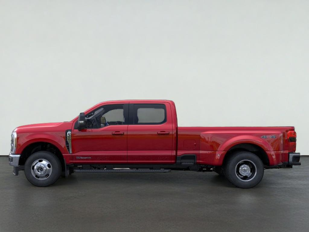 2026 Ford Super Duty F-350 DRW LARIAT