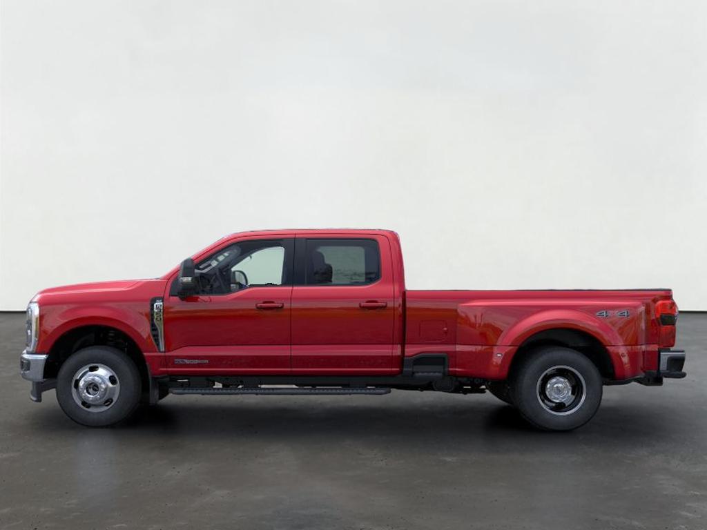 2026 Ford Super Duty F-350 DRW XLT