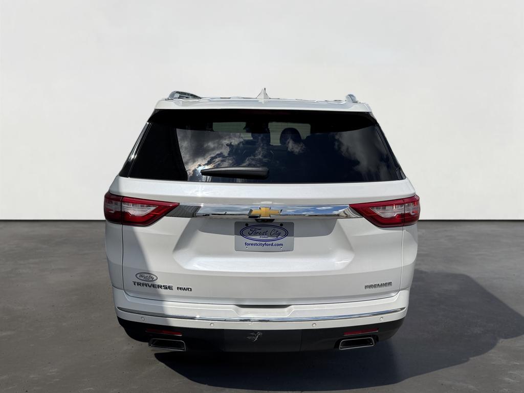 2021 Chevrolet Traverse Premier
