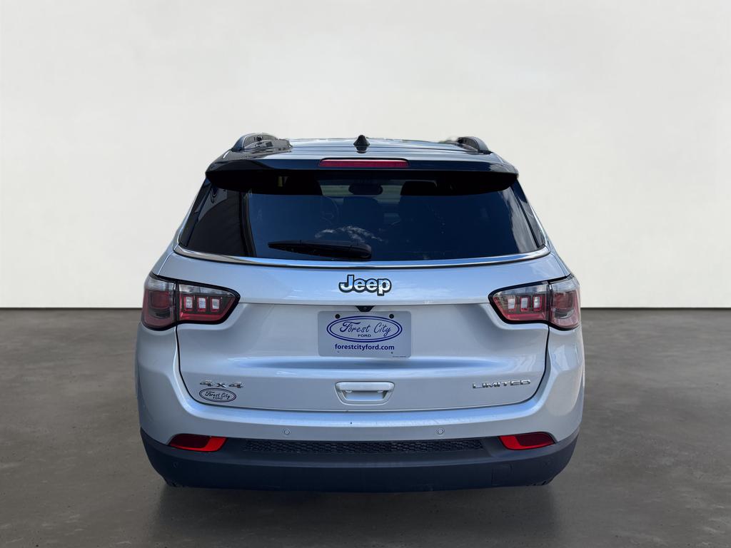2025 Jeep Compass Limited - Photo 4