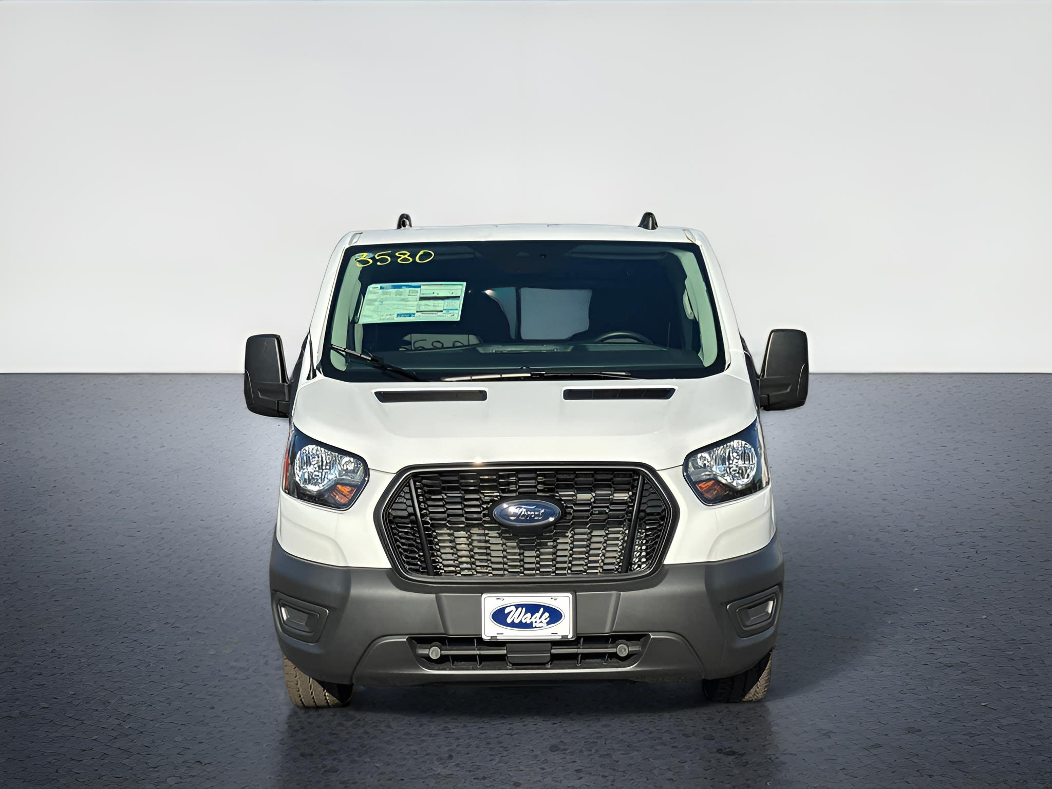 2025 Ford Transit T-150 130" Low Rf 8670 GVWR RWD