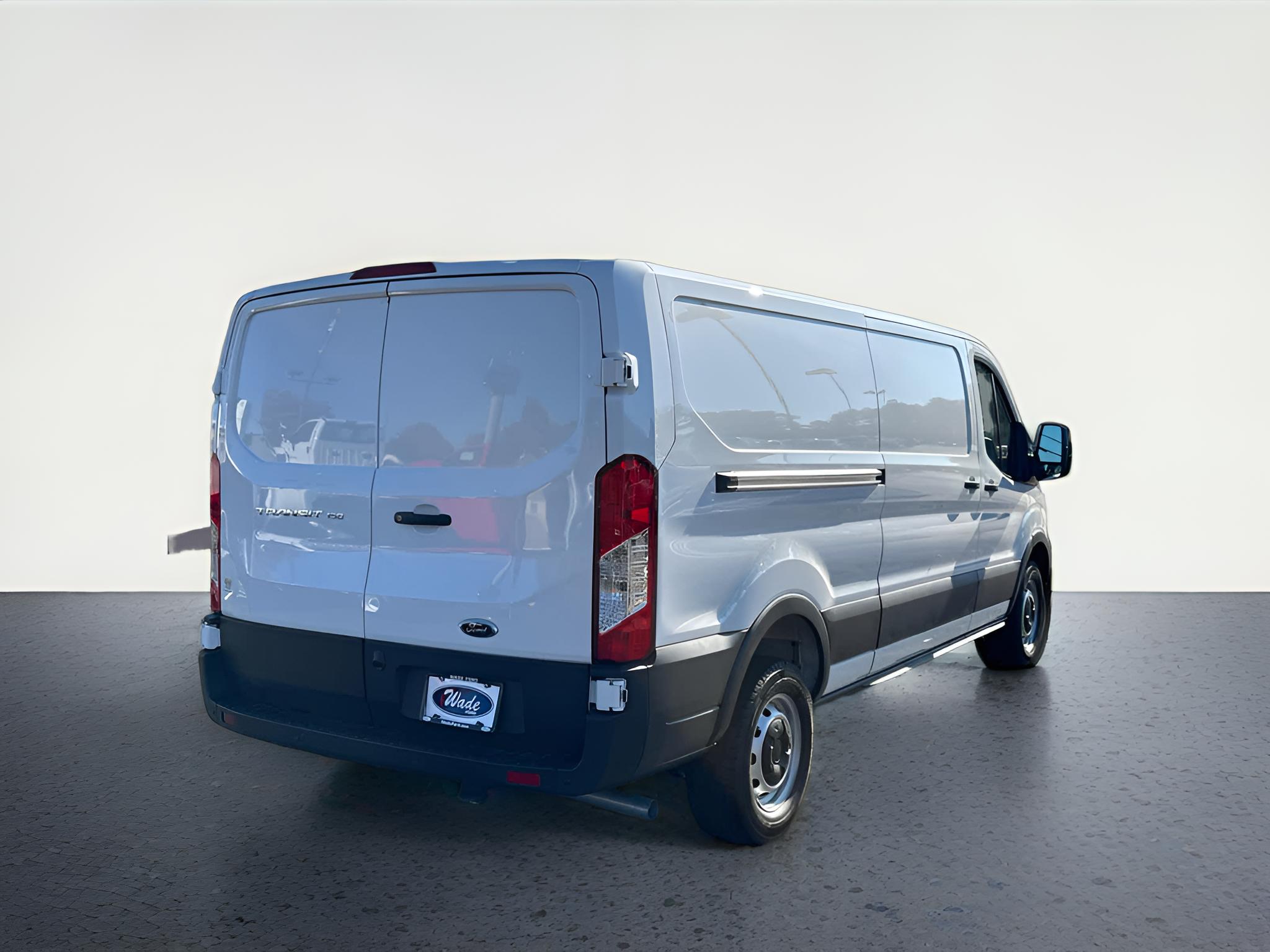 2025 Ford Transit T-150 130" Low Rf 8670 GVWR RWD
