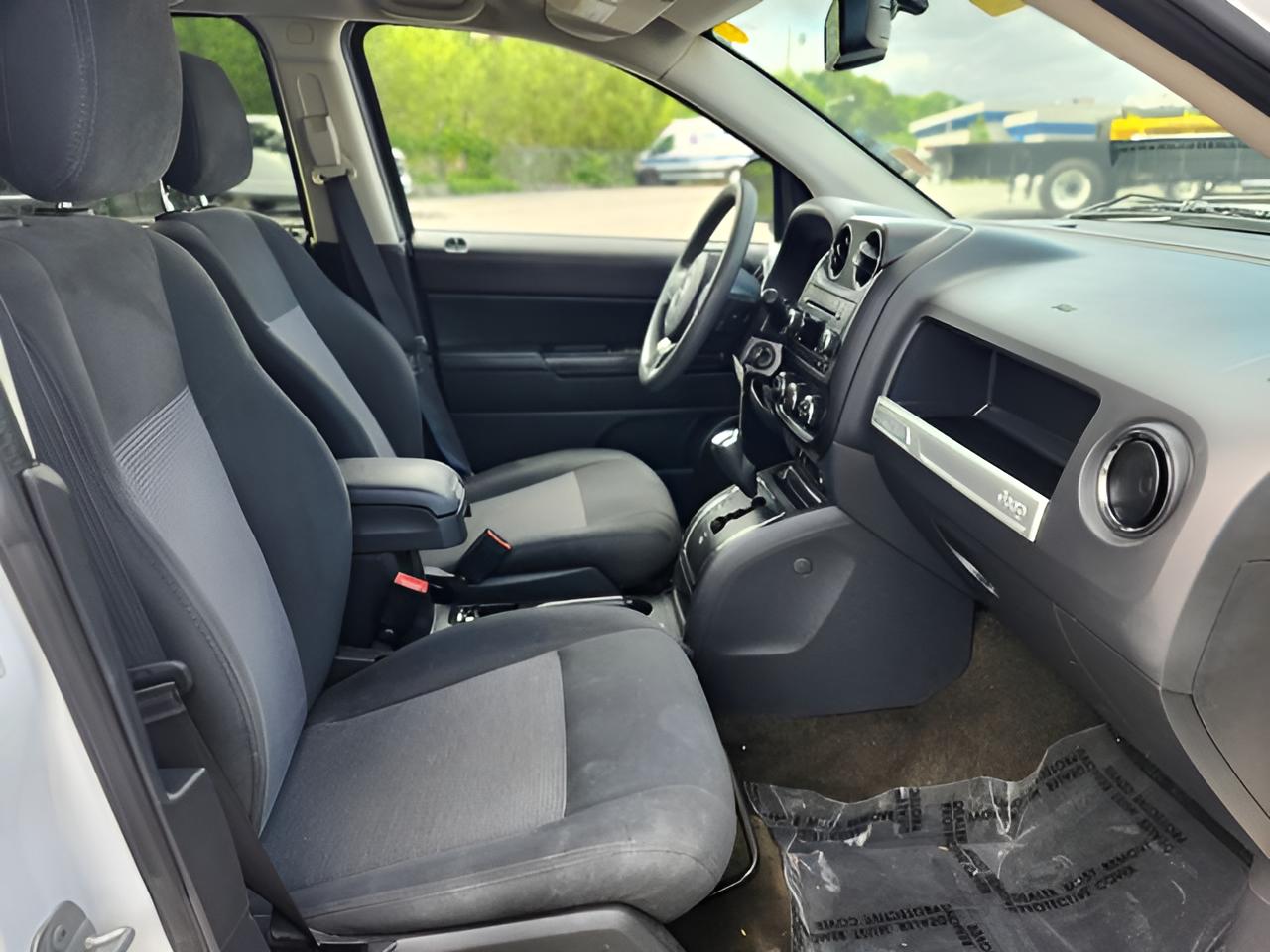 2016 Jeep Compass Sport