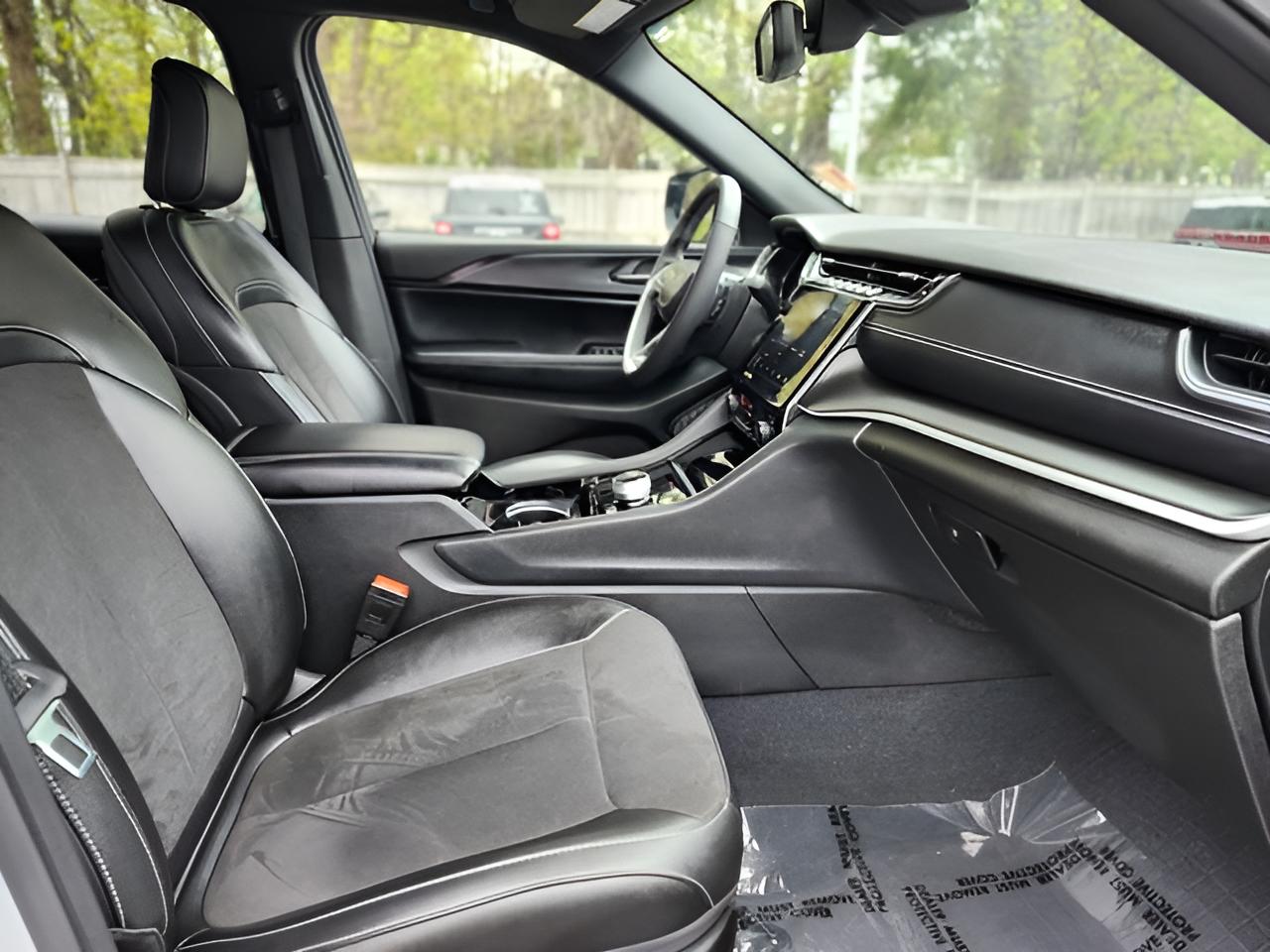 2023 Jeep Grand Cherokee L Altitude X