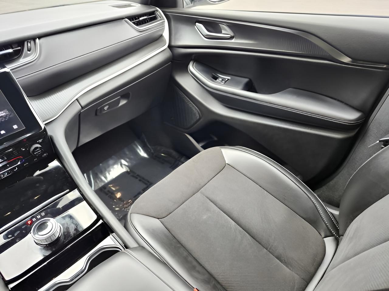 2023 Jeep Grand Cherokee L Altitude X