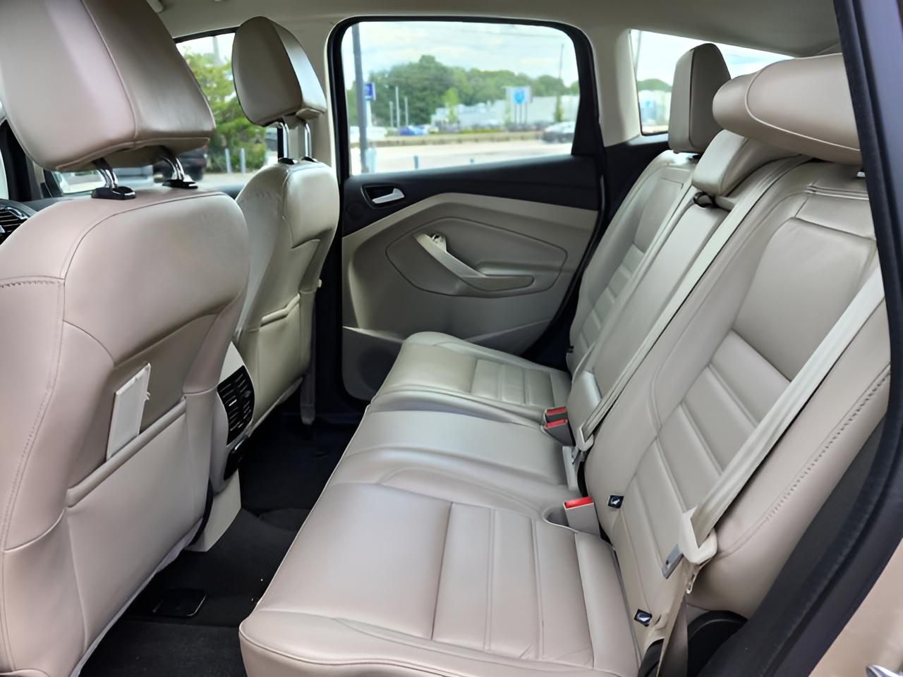 2017 Ford C-Max Hybrid Titanium