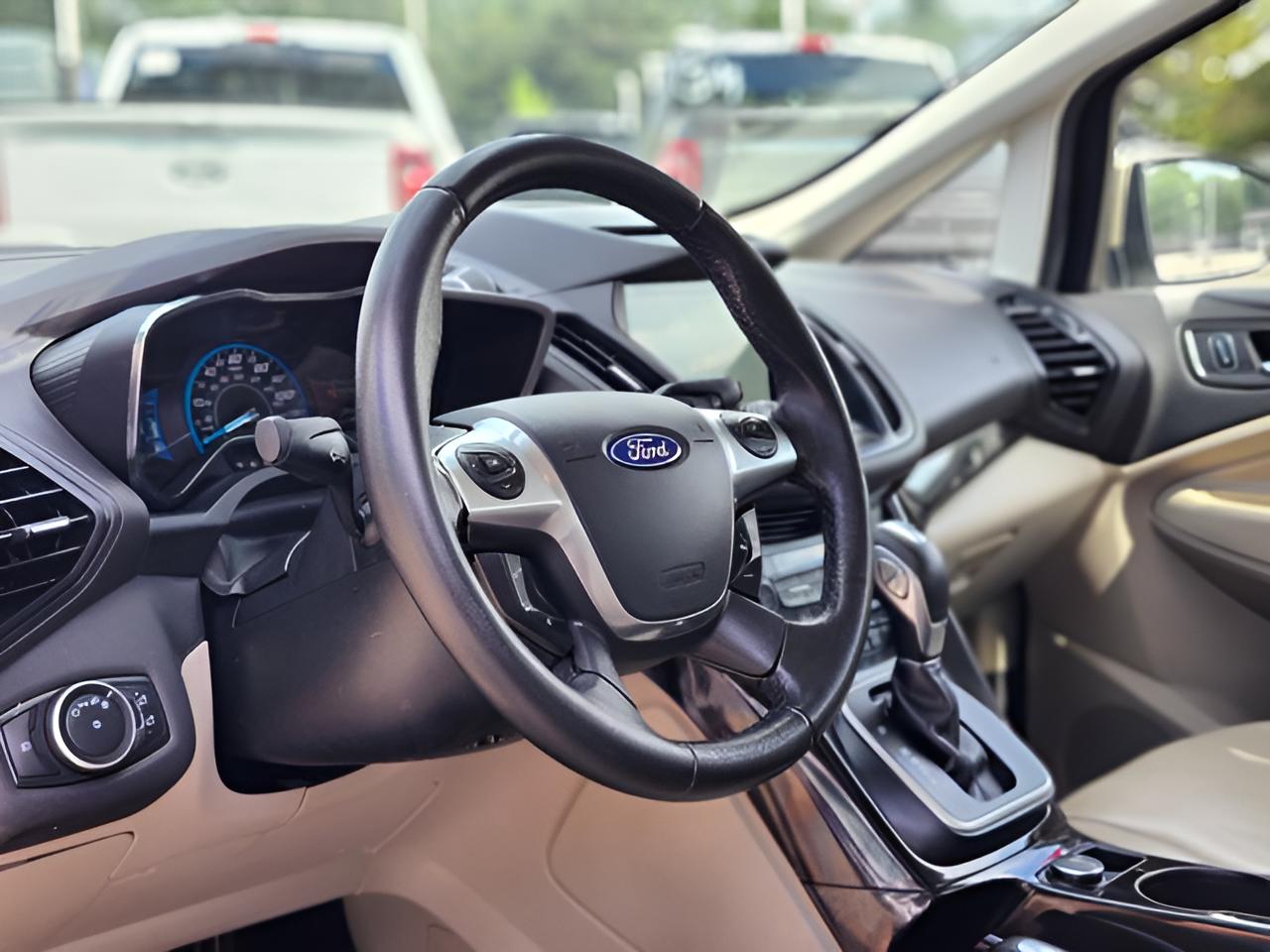 2017 Ford C-Max Hybrid Titanium