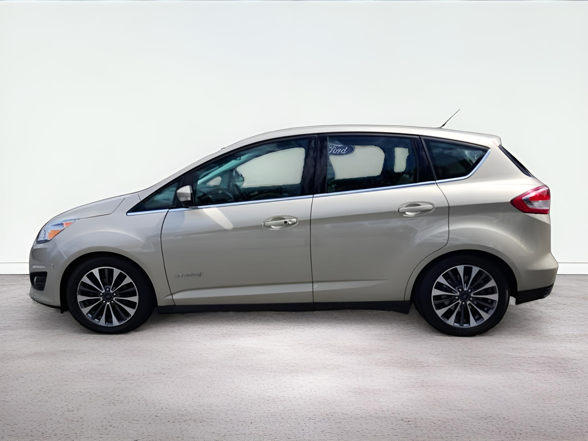 2017 Ford C-Max Hybrid Titanium