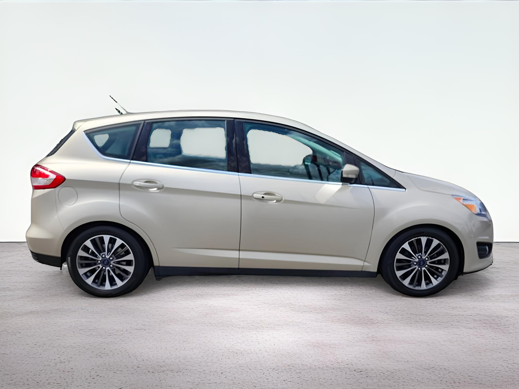 2017 Ford C-Max Hybrid Titanium