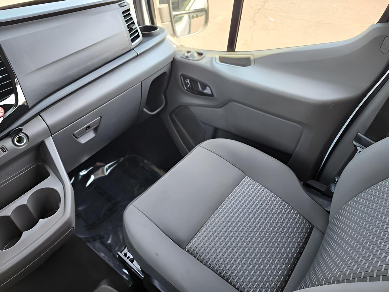 2026 Ford Transit-350 XLT