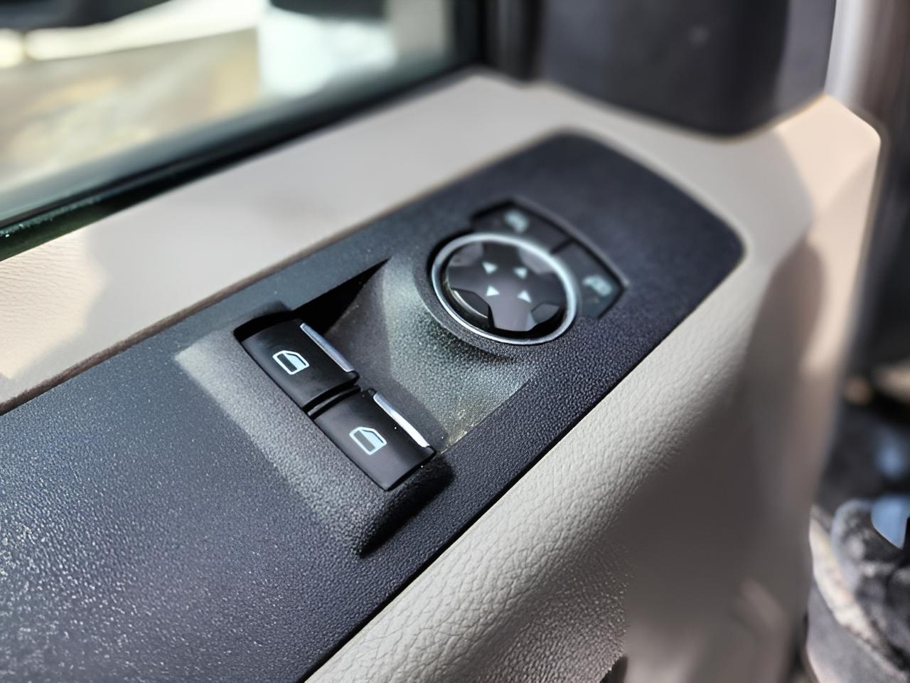 2022 Ford F-350SD XL DRW