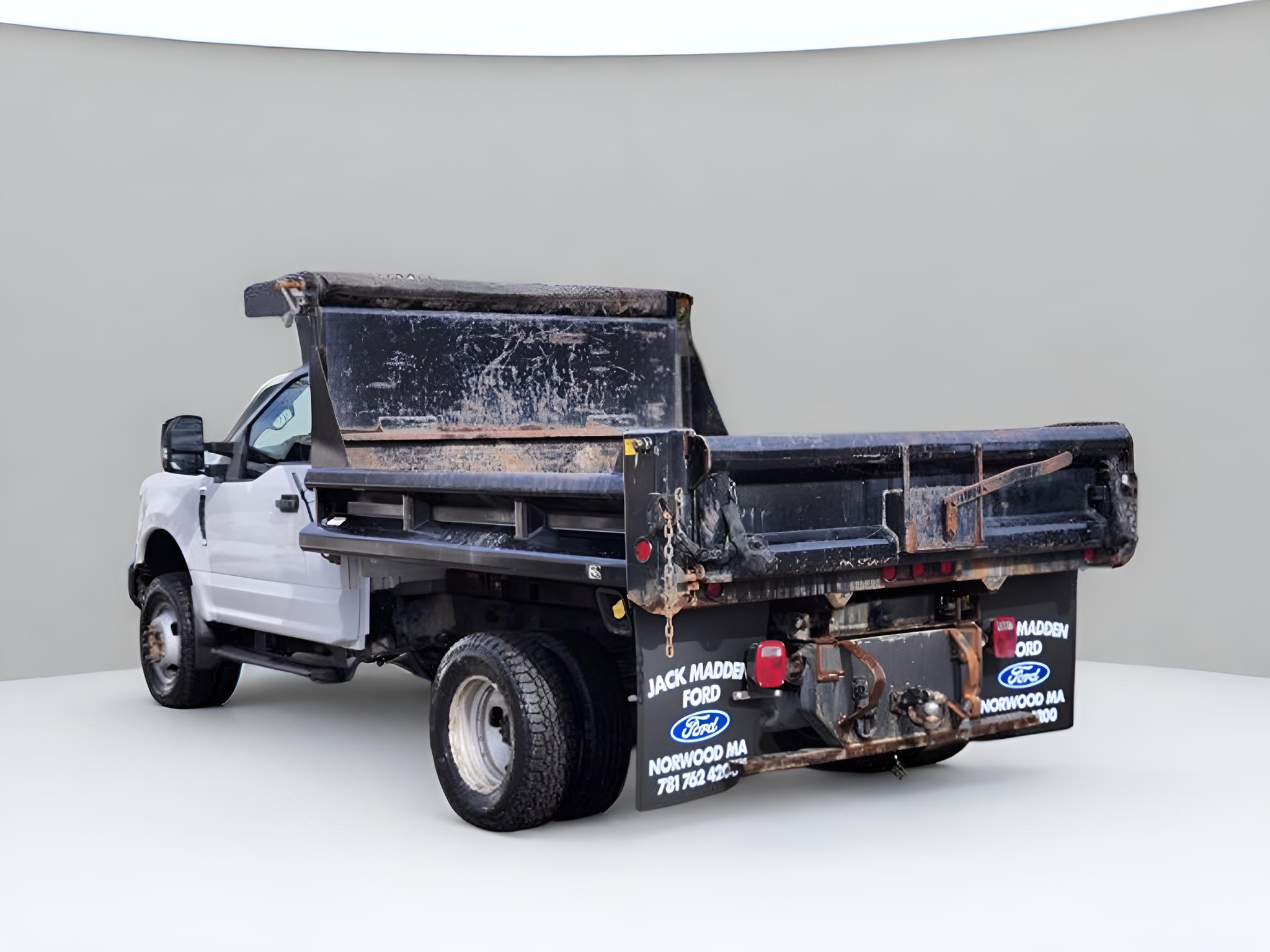 2022 Ford F-350SD XL DRW