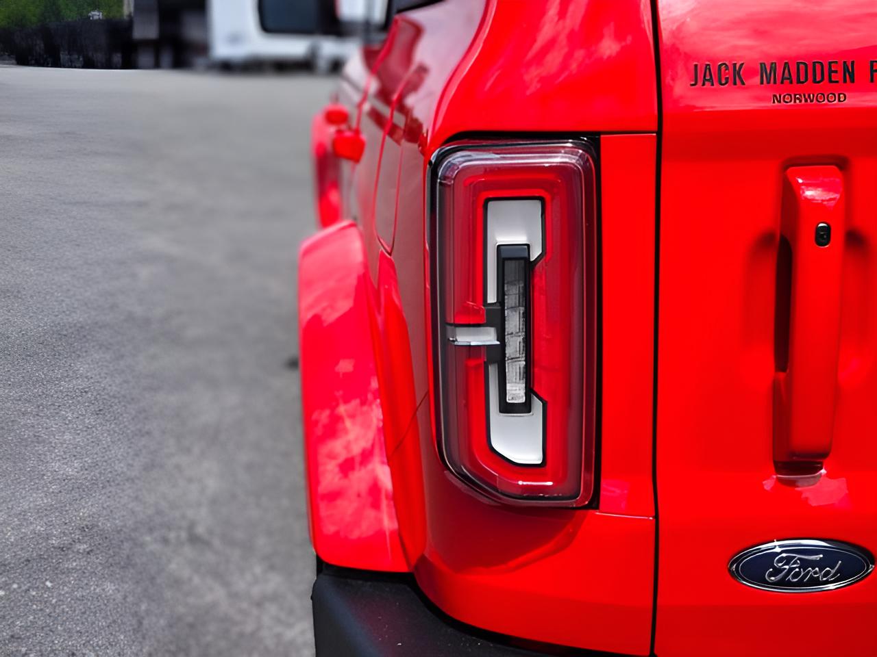 2023 Ford Bronco Outer Banks