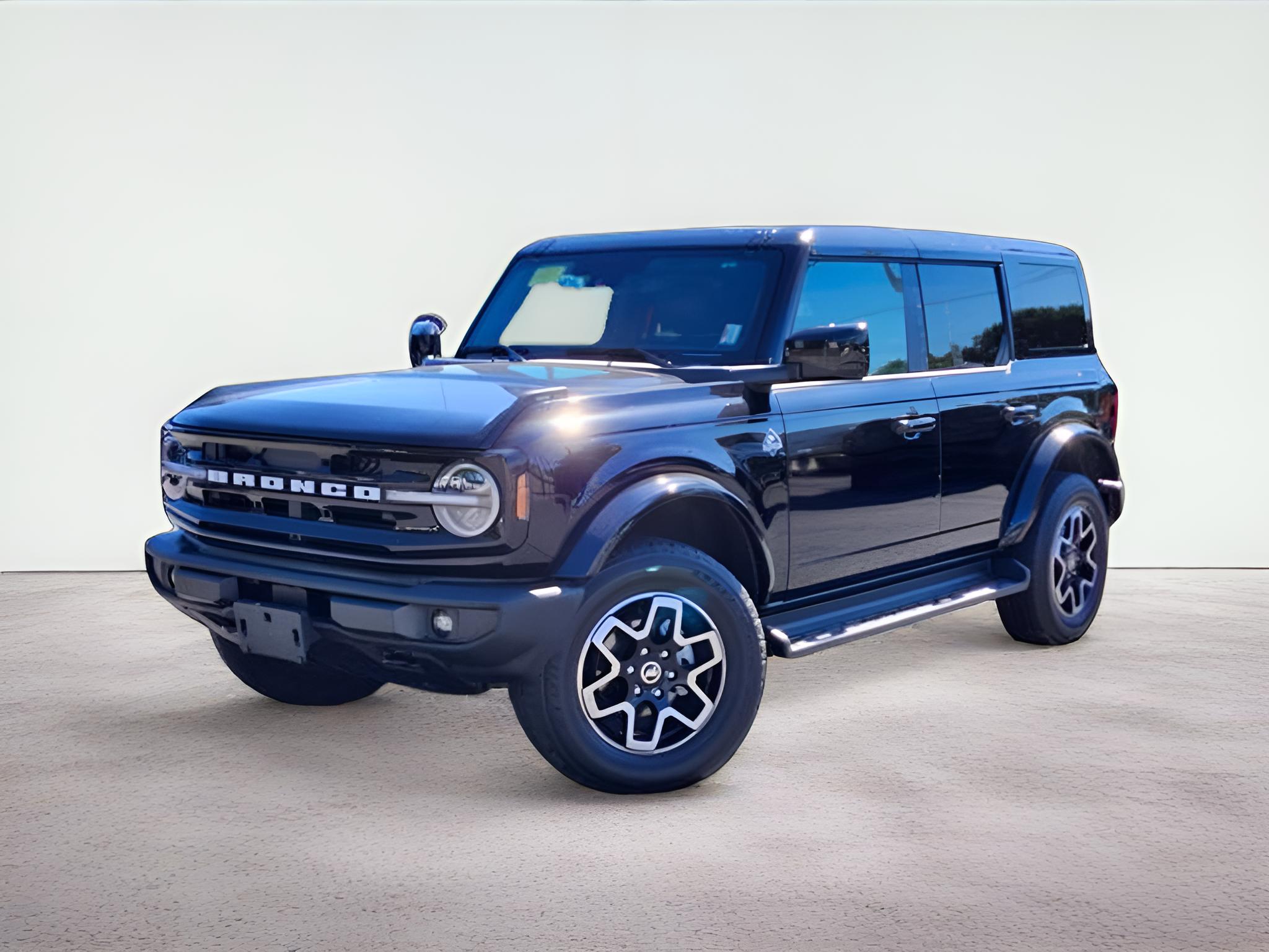 2025 Ford Bronco Outer Banks
