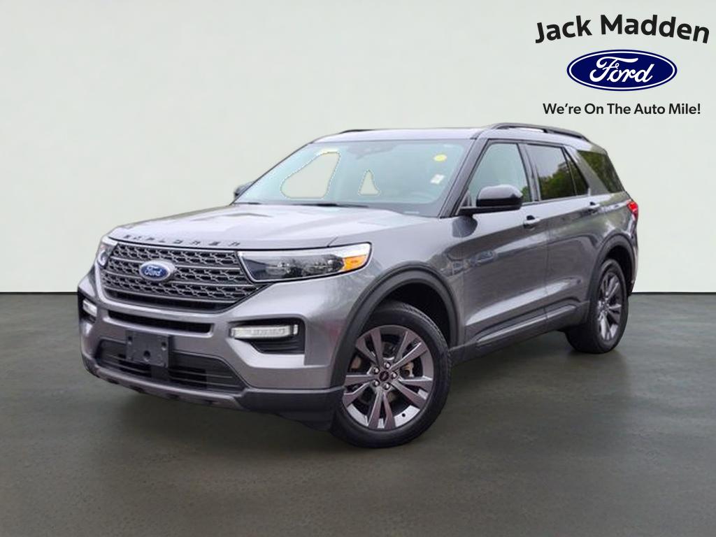 2022 Ford Explorer XLT 4WD's photo
