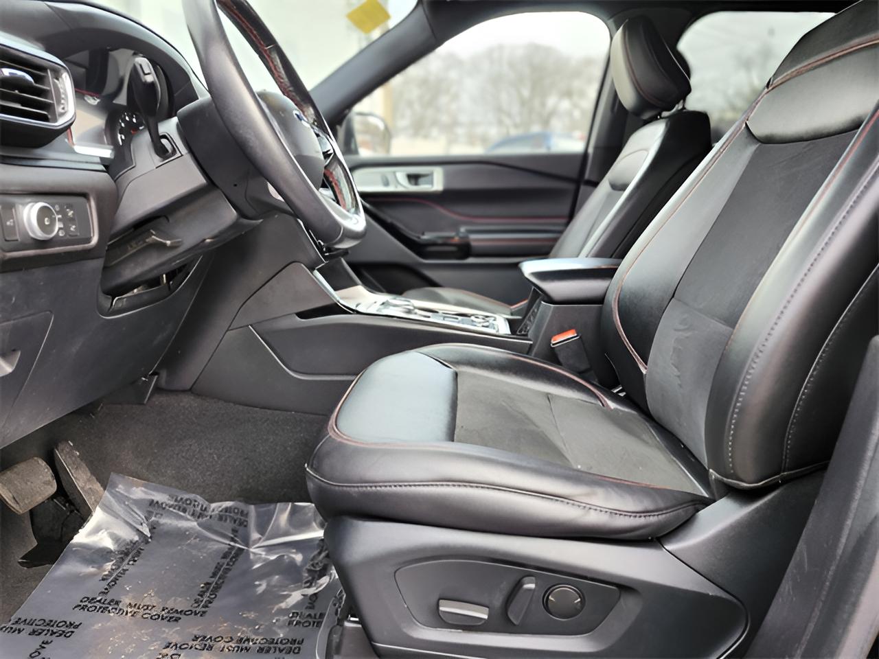 2022 Ford Explorer ST-Line