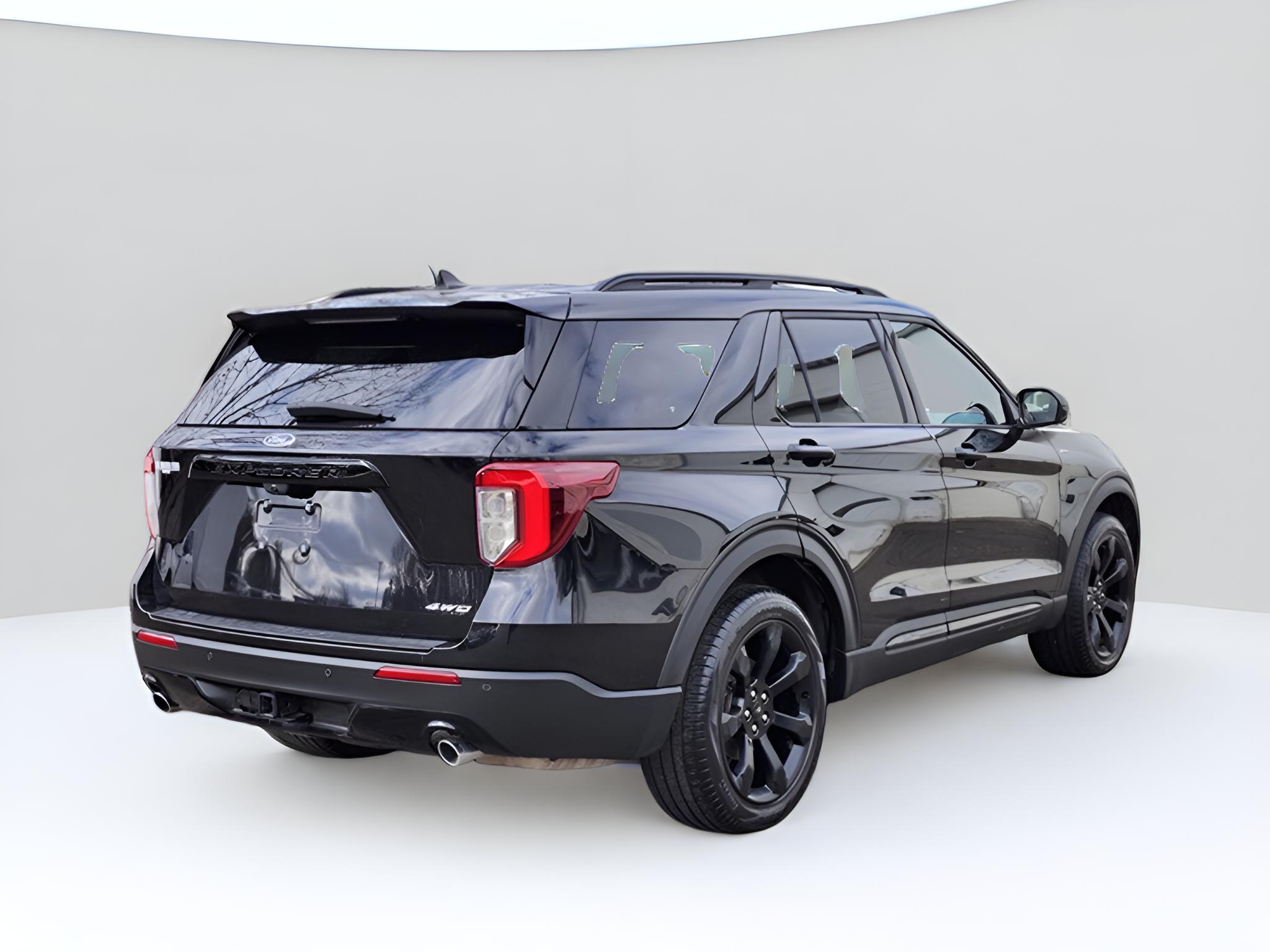 2022 Ford Explorer ST-Line