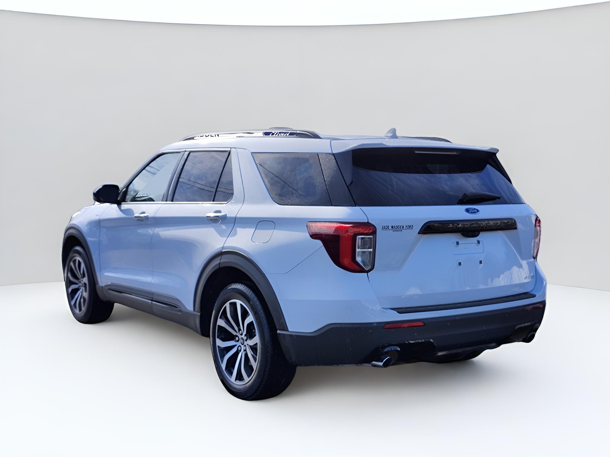 2022 Ford Explorer ST-Line