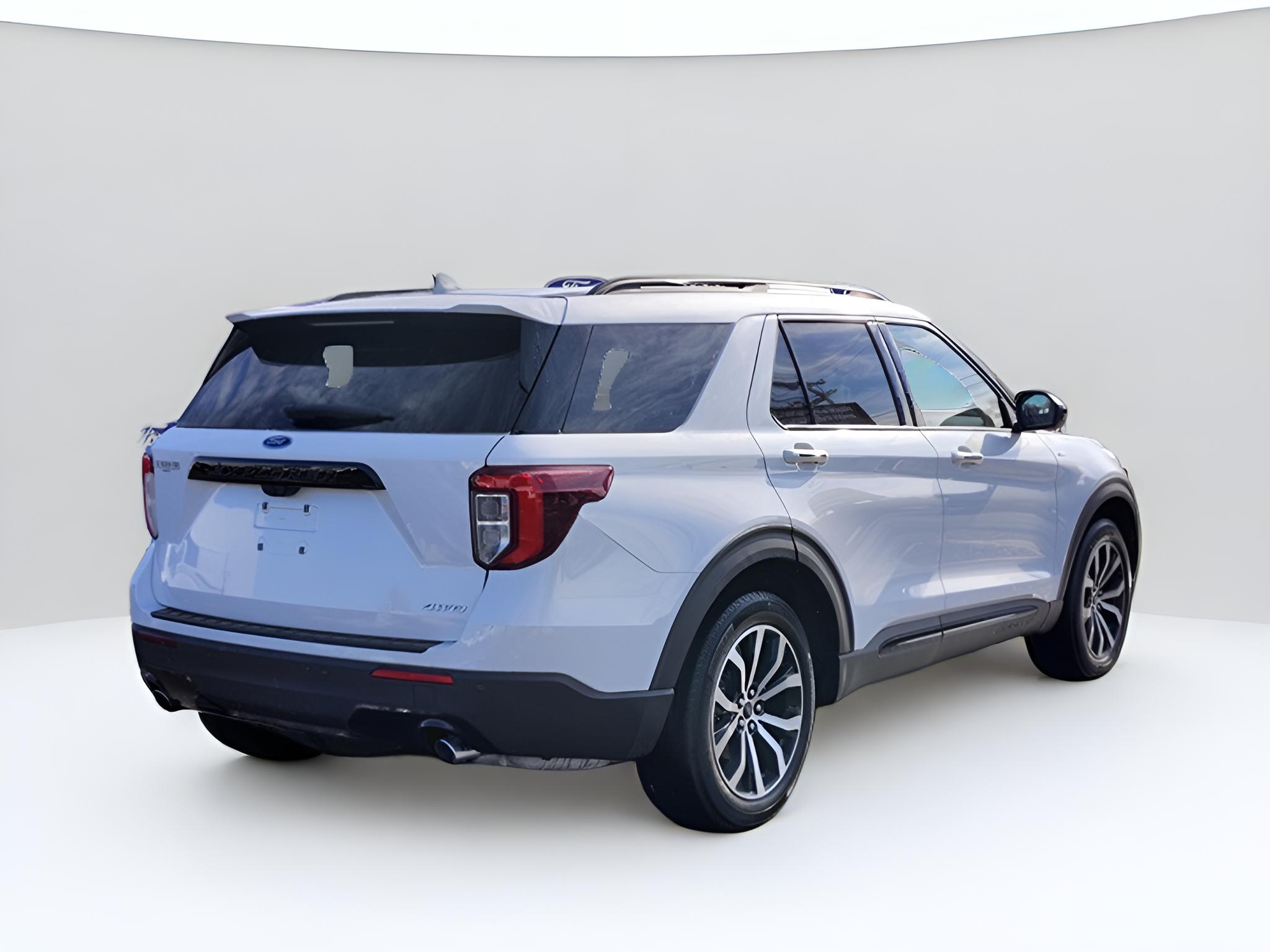 2022 Ford Explorer ST-Line