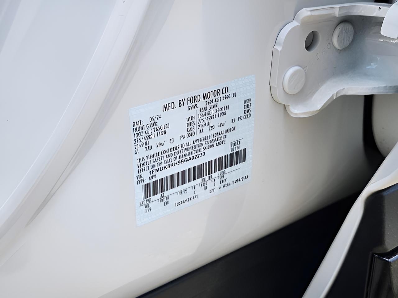 2025 Ford Explorer ST-Line
