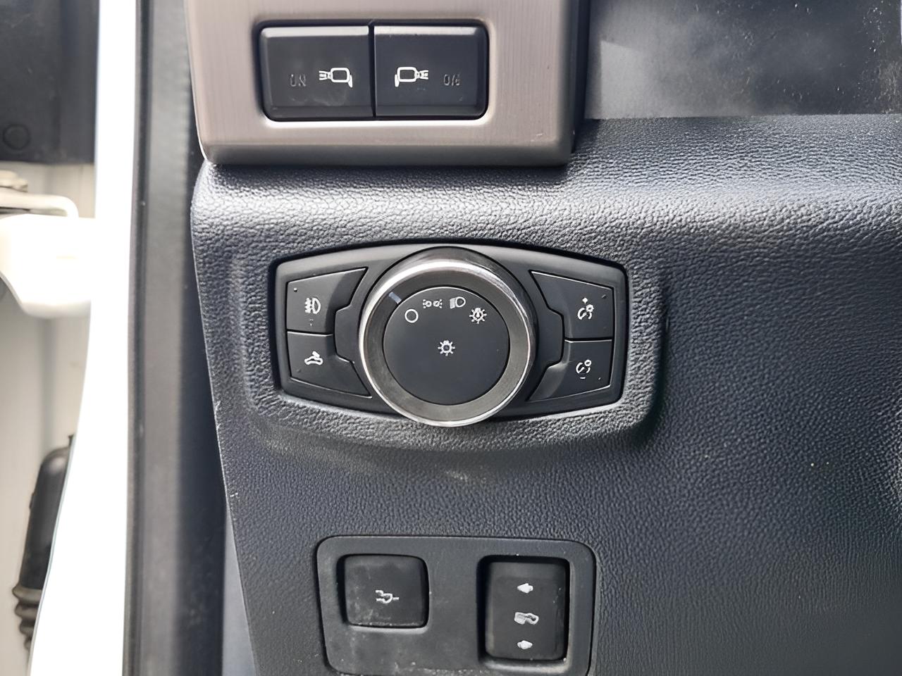 2022 Ford F-350SD Platinum