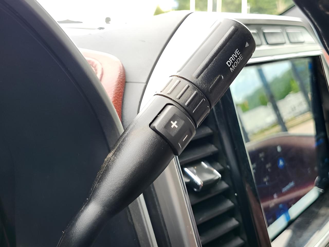 2022 Ford F-350SD Platinum