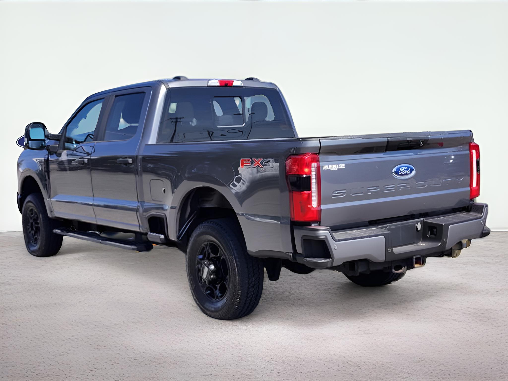 2023 Ford F-350SD XL