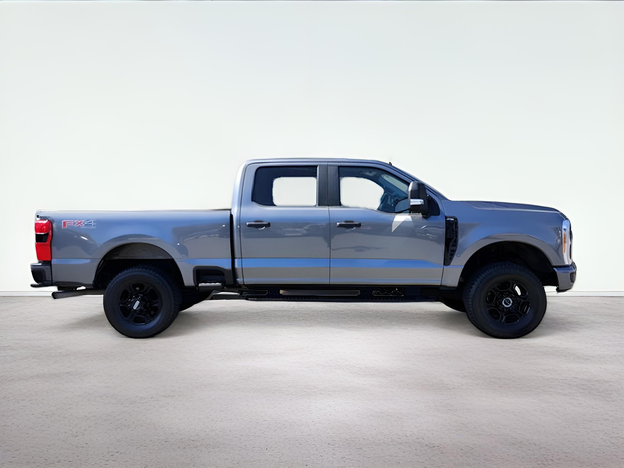2023 Ford F-350SD XL