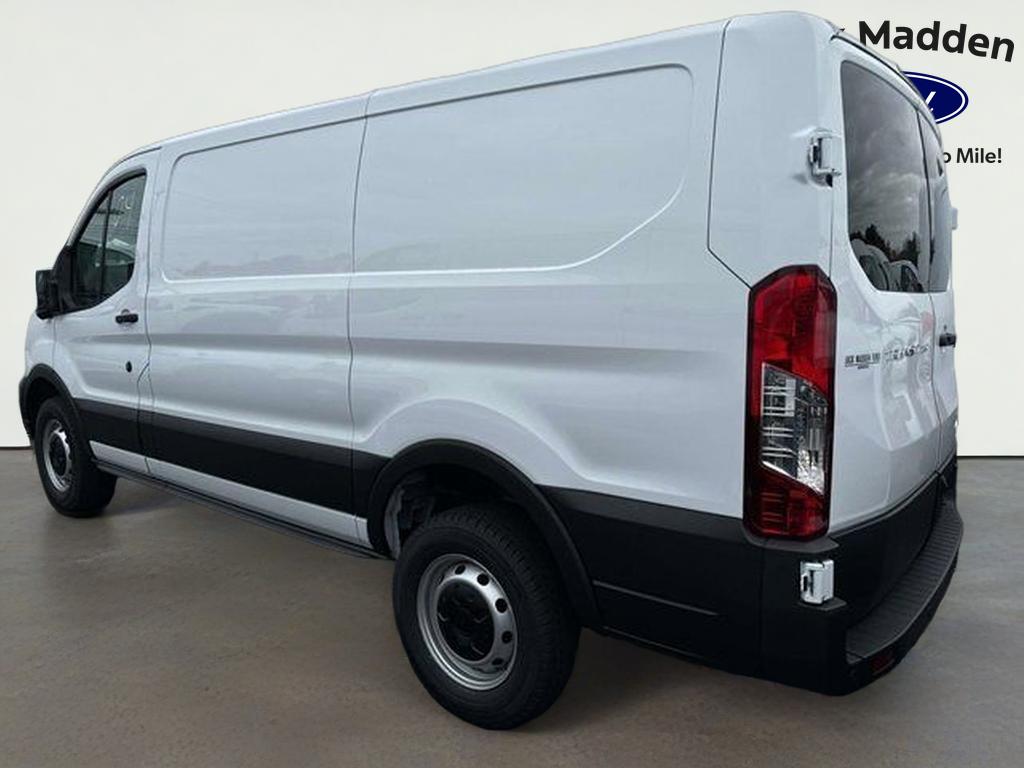 2024 Ford Transit-250 Base Low Roof Cargo