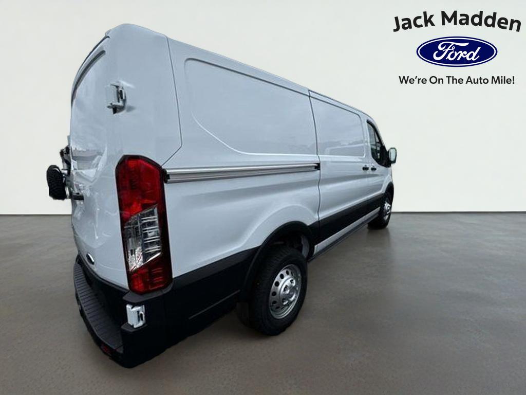 2024 Ford Transit-250 Base Low Roof Cargo