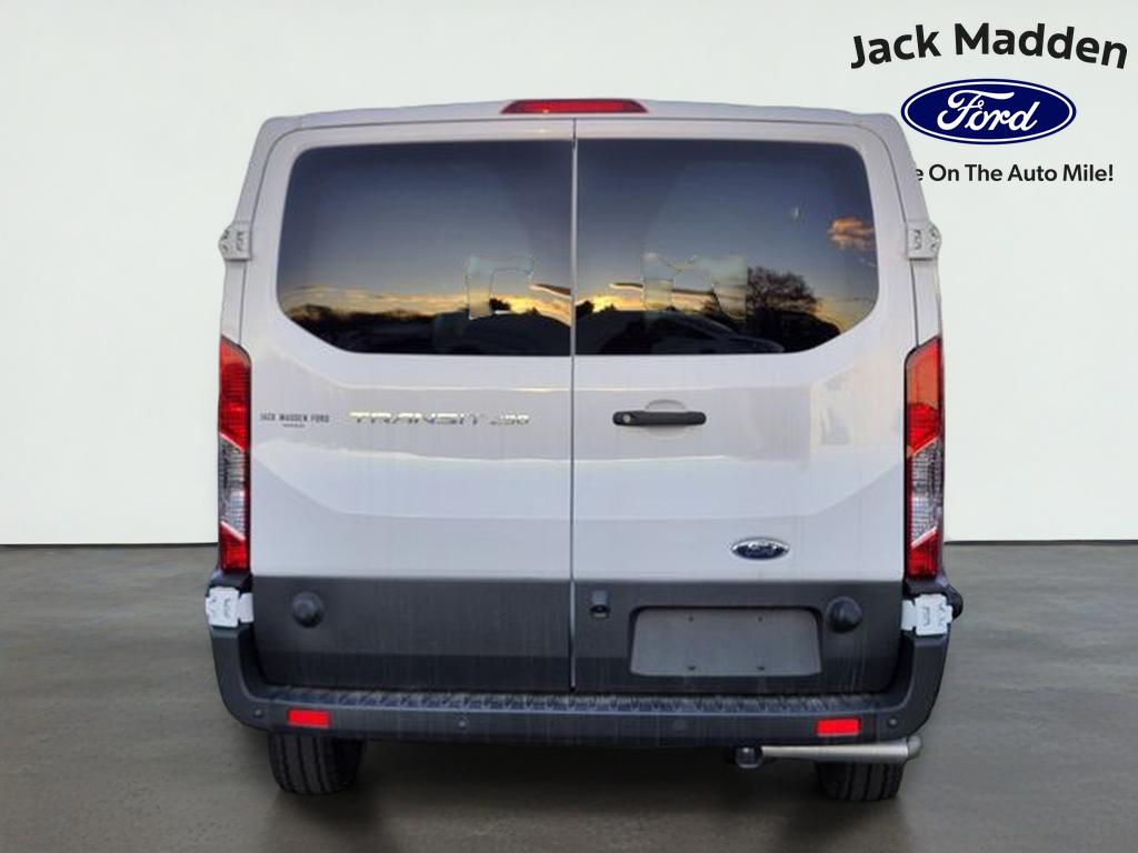 2024 Ford Transit-250 Base Low Roof Cargo