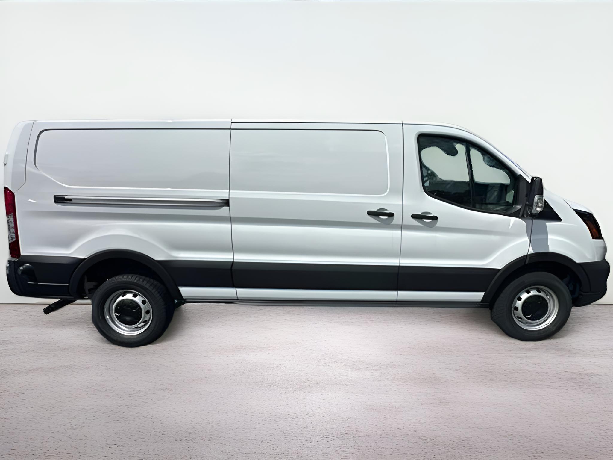 2024 Ford Transit-250 Base Low Roof Cargo