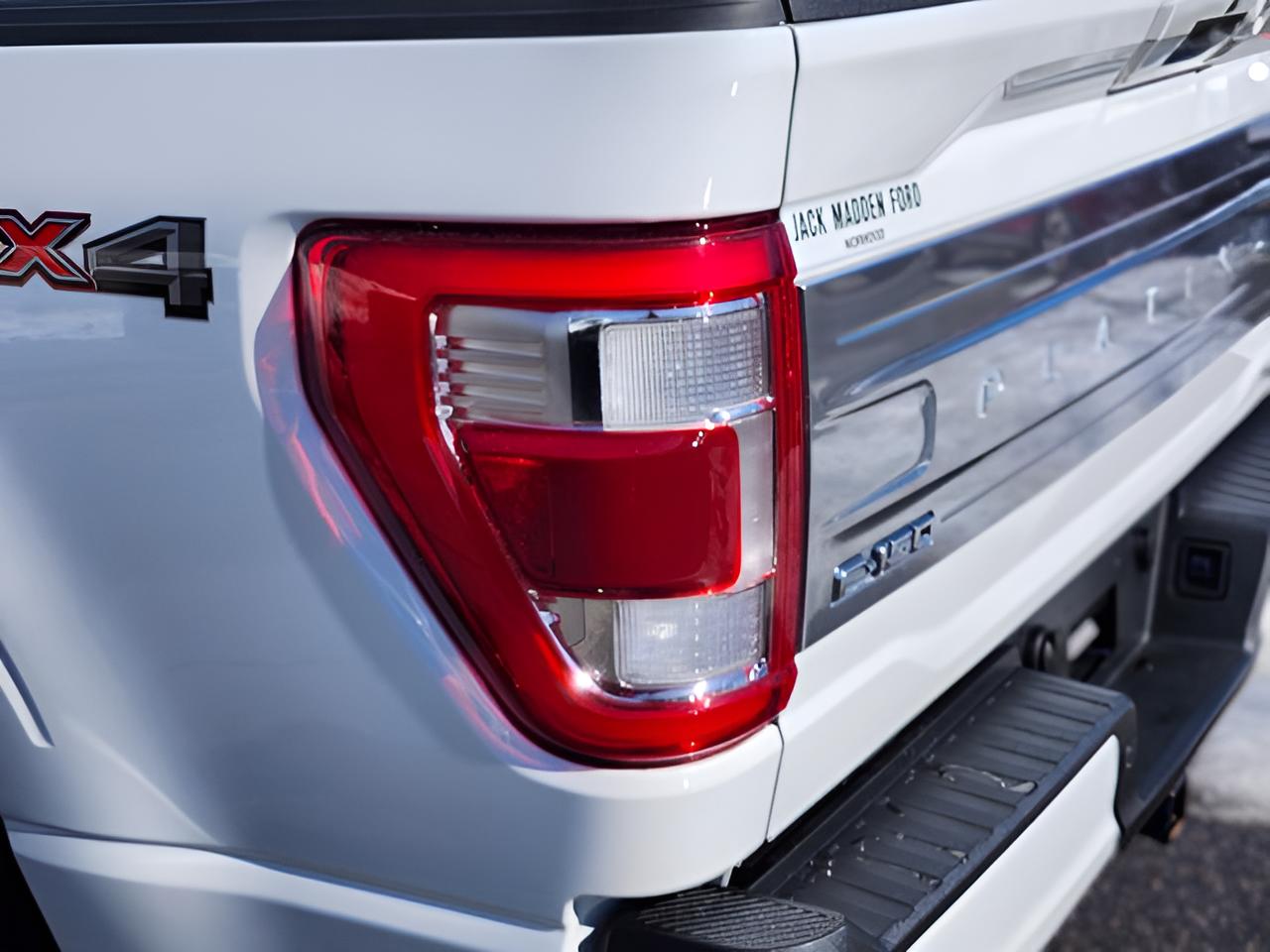 2023 Ford F-150 Platinum