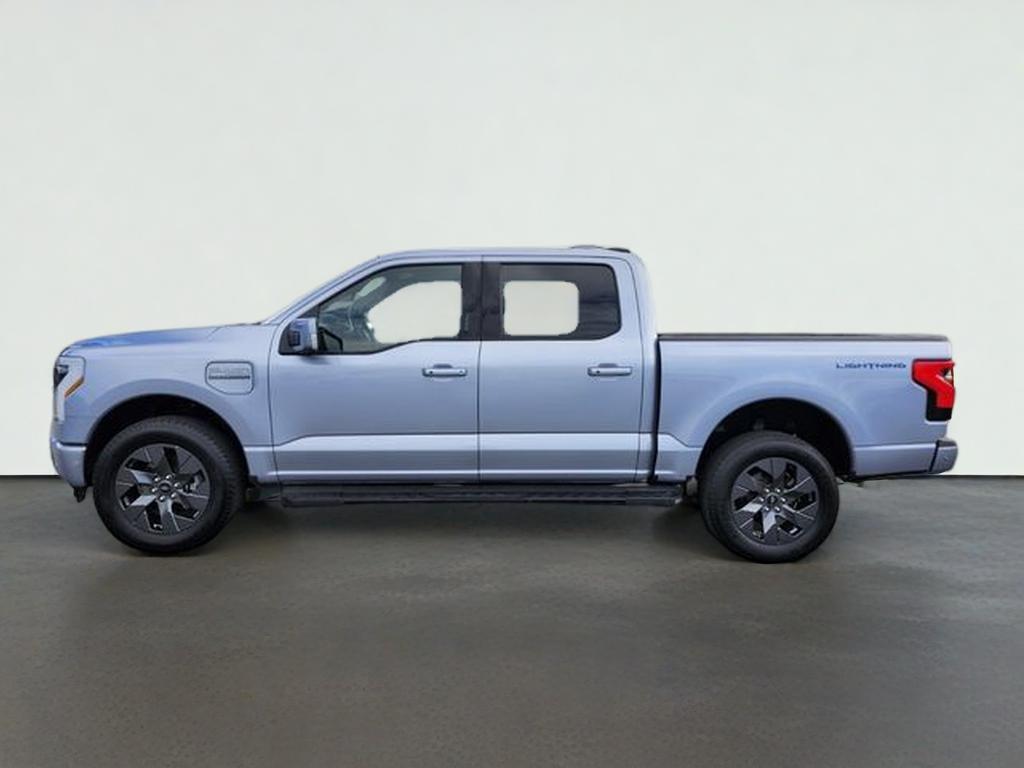 2022 Ford F-150 Lightning Lariat