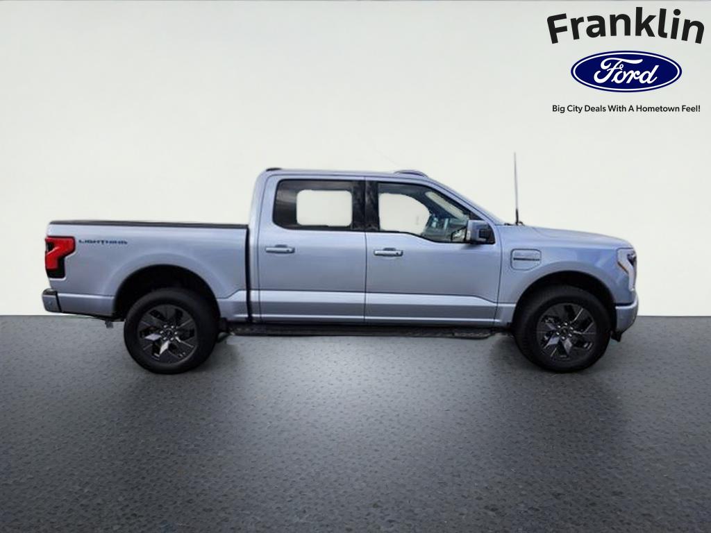 2022 Ford F-150 Lightning Lariat
