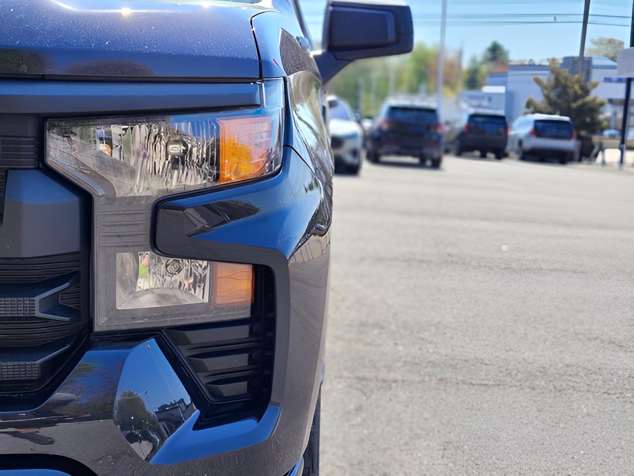 2023 Chevrolet Silverado 1500 Custom