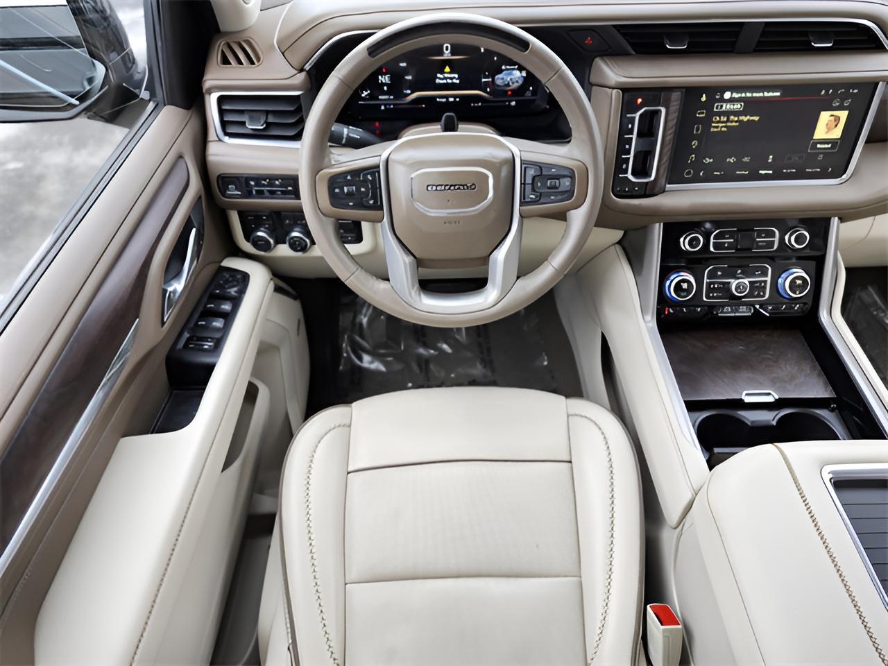 2023 GMC Yukon XL Denali