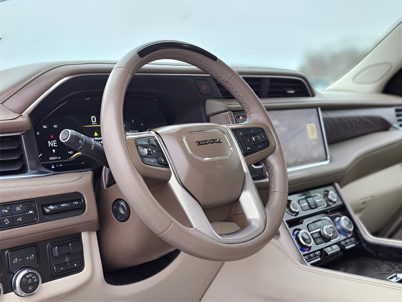 2023 GMC Yukon XL Denali