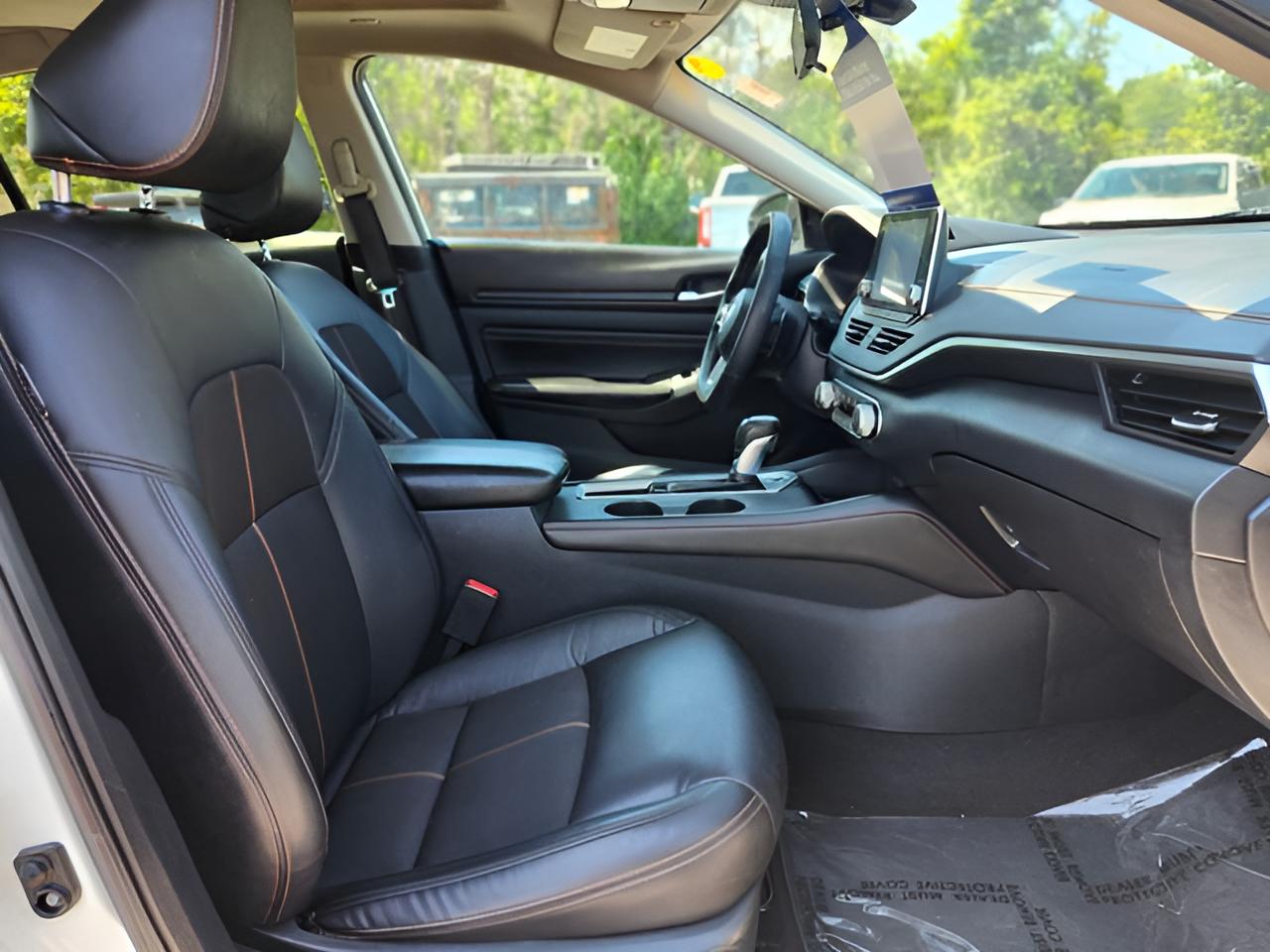 2021 Nissan Altima 2.0 SR