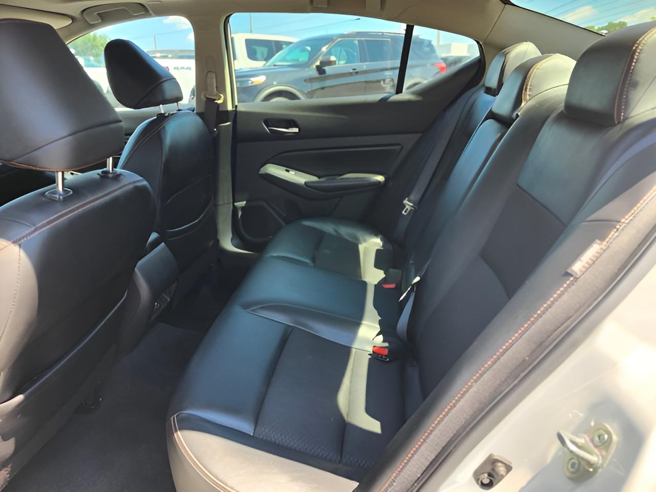 2021 Nissan Altima 2.0 SR