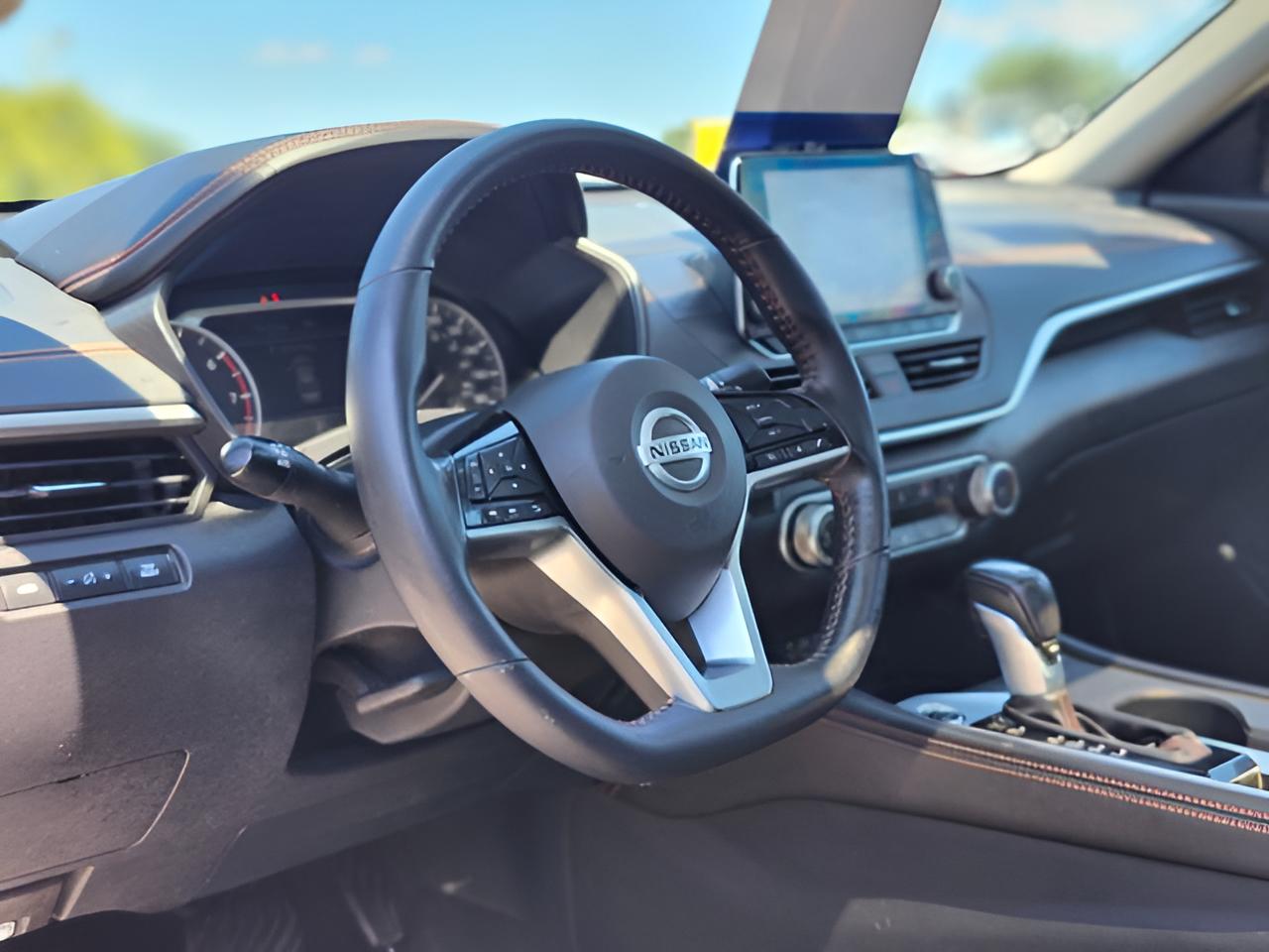 2021 Nissan Altima 2.0 SR