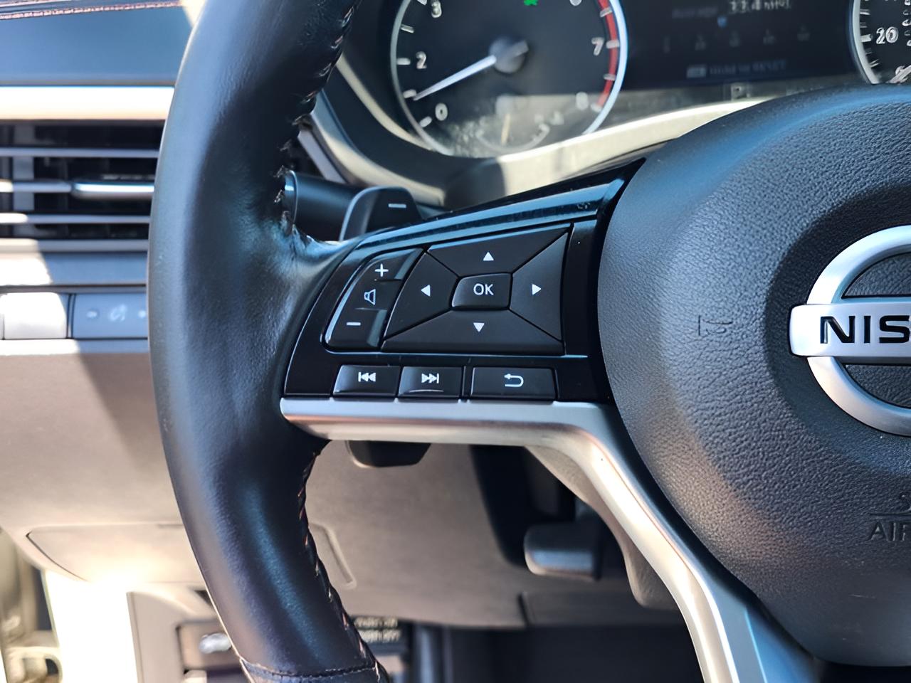 2021 Nissan Altima 2.0 SR