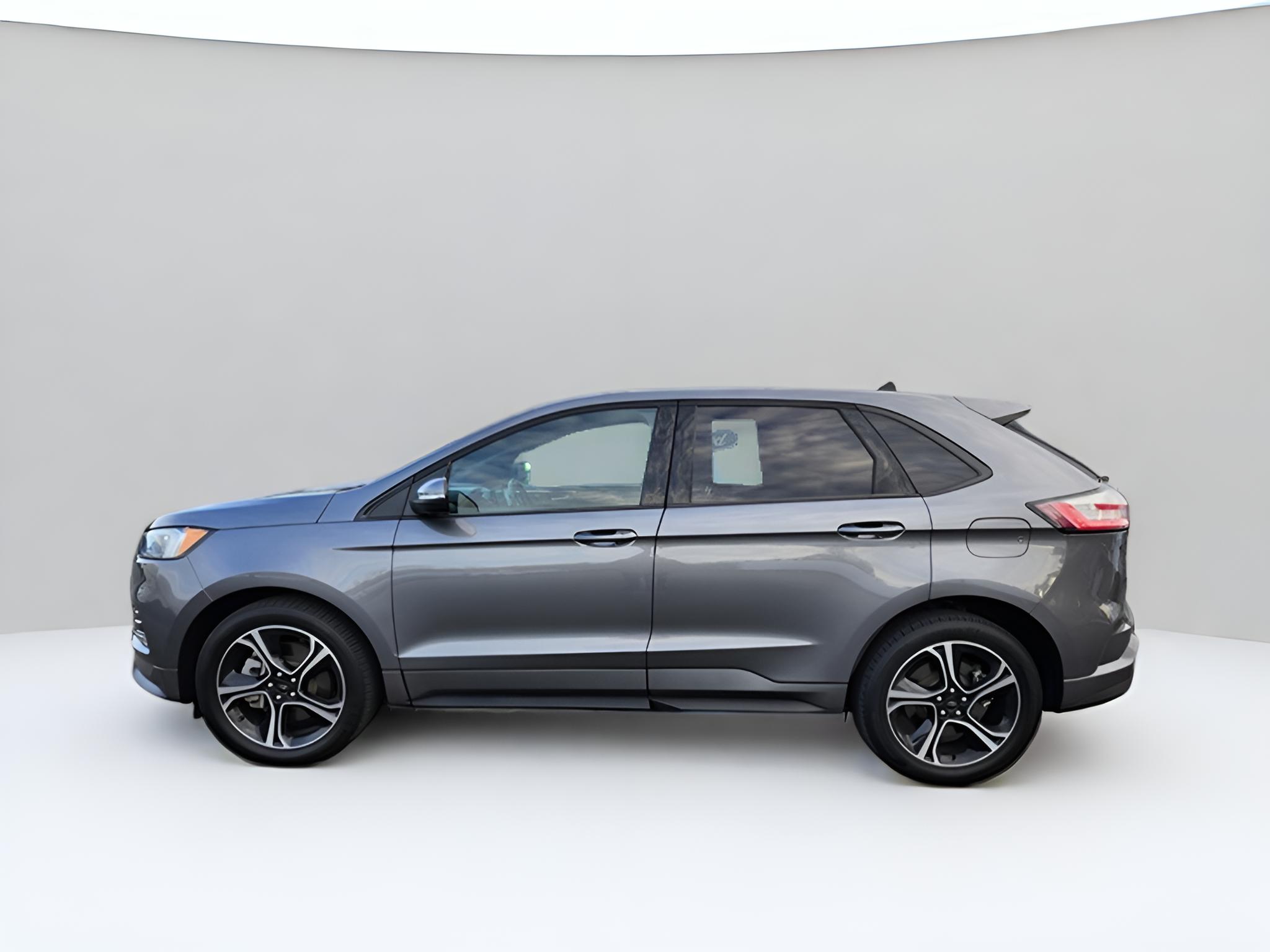 2022 Ford Edge ST