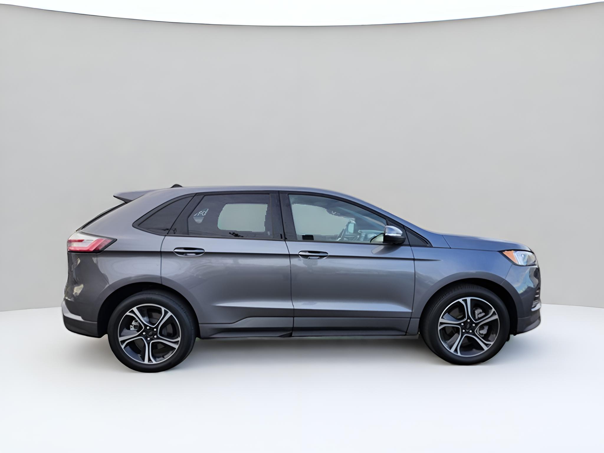2022 Ford Edge ST