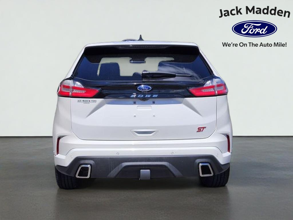2022 Ford Edge ST