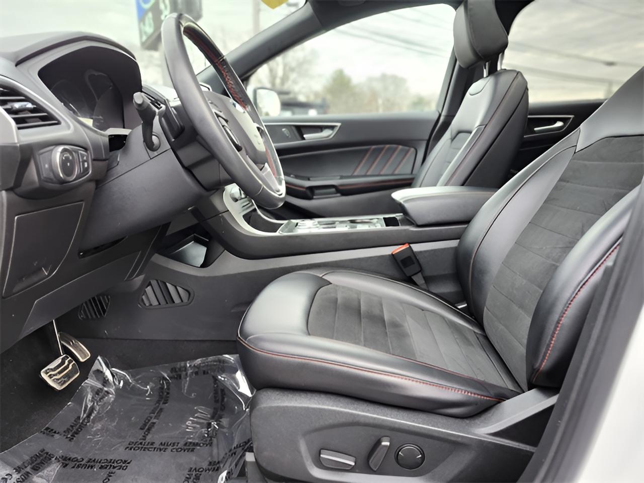 2022 Ford Edge ST Line