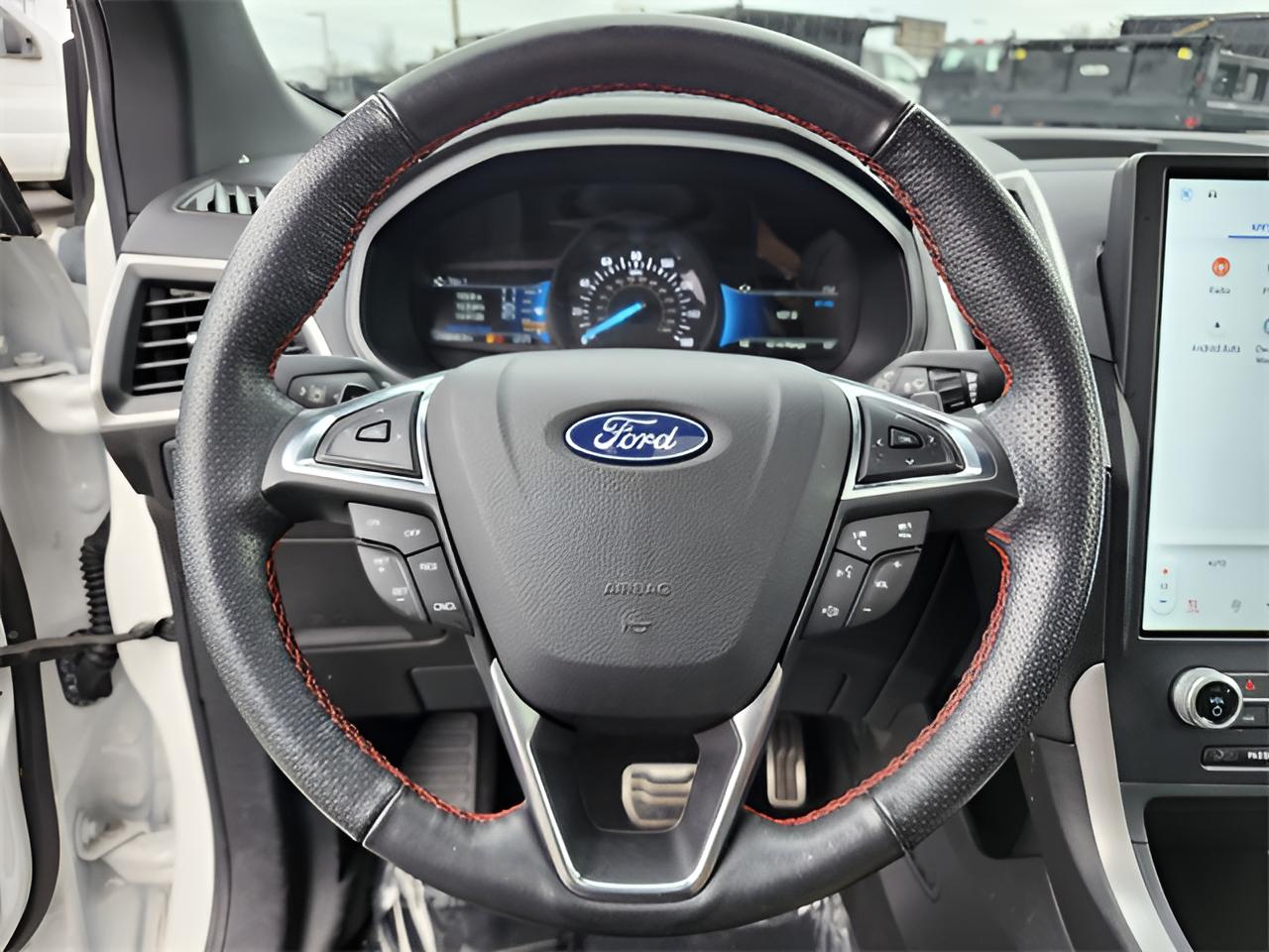 2022 Ford Edge ST Line