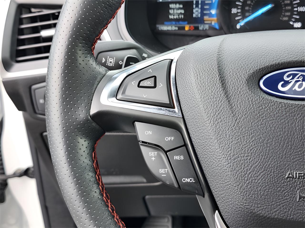 2022 Ford Edge ST Line